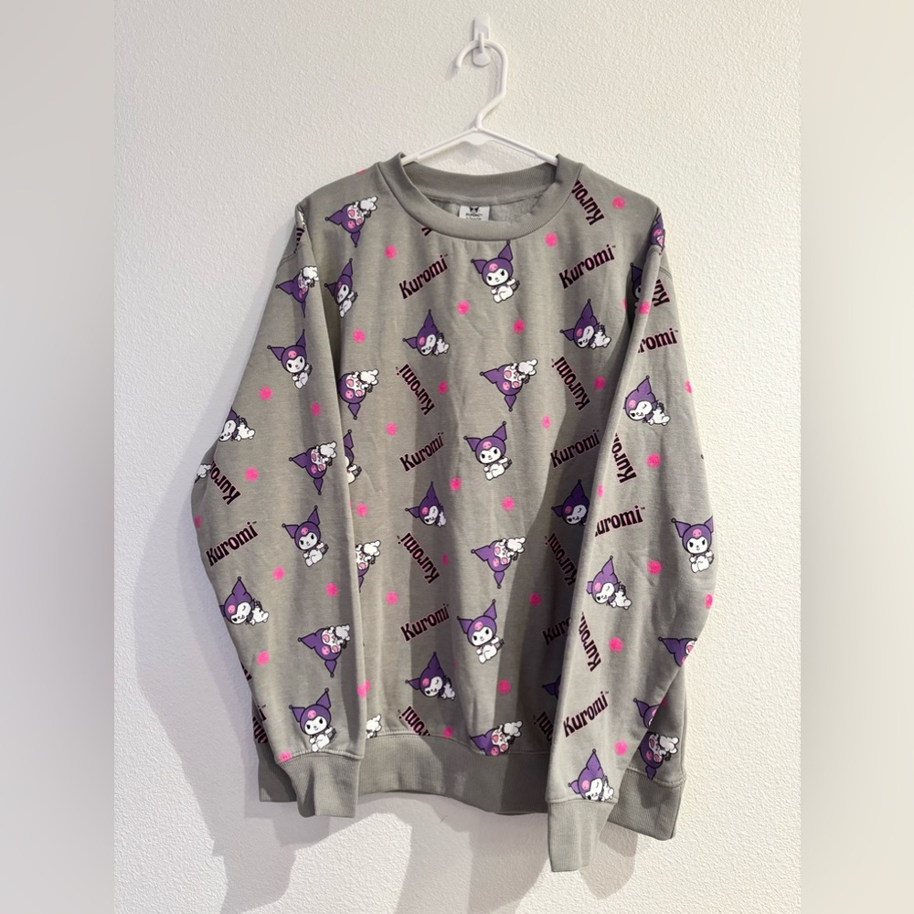 NWOT Kuromi Sweatshirt (XL)